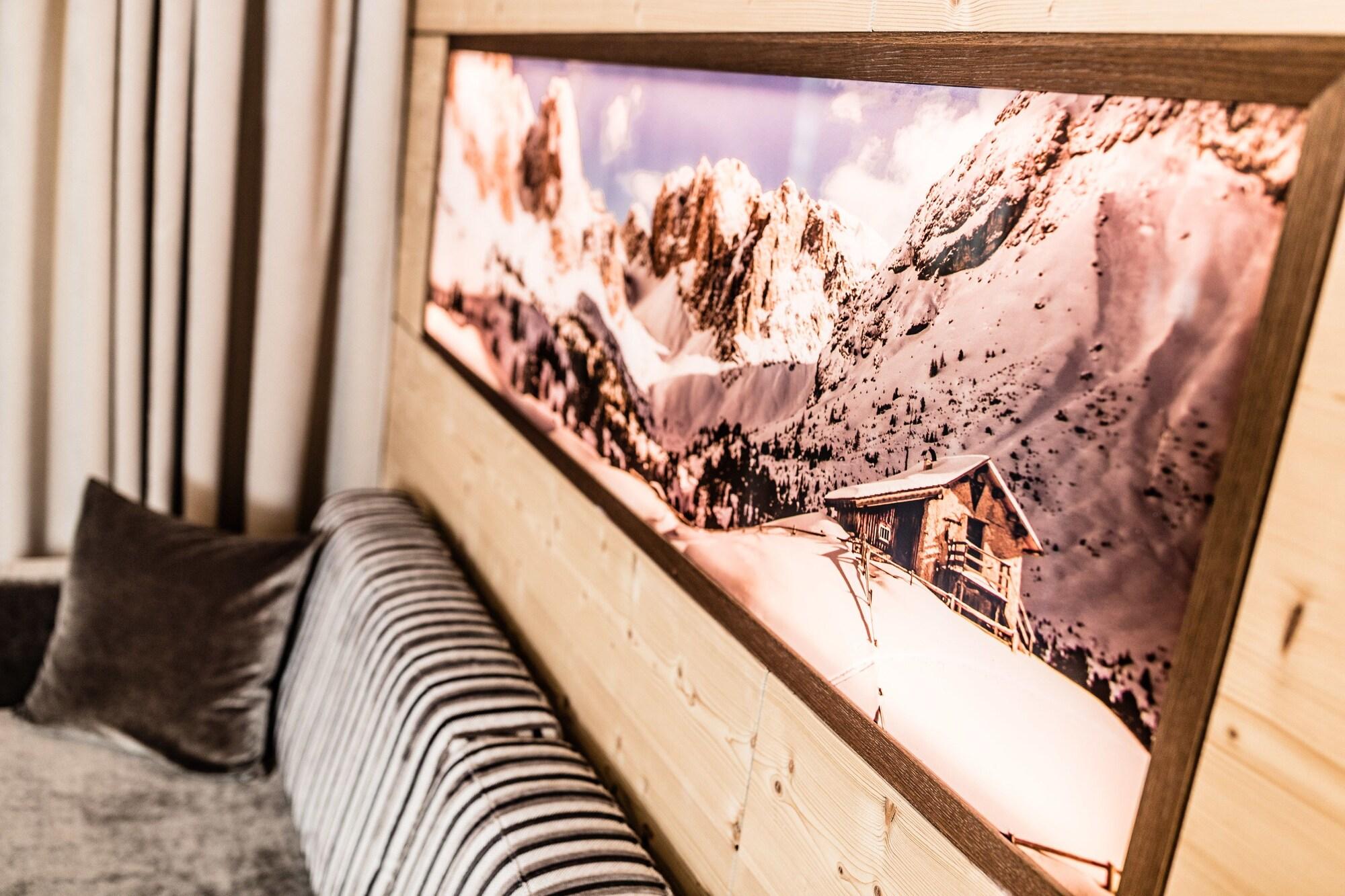Hotel Continental Dolomites Sëlva di Val Gardena Eksteriør billede