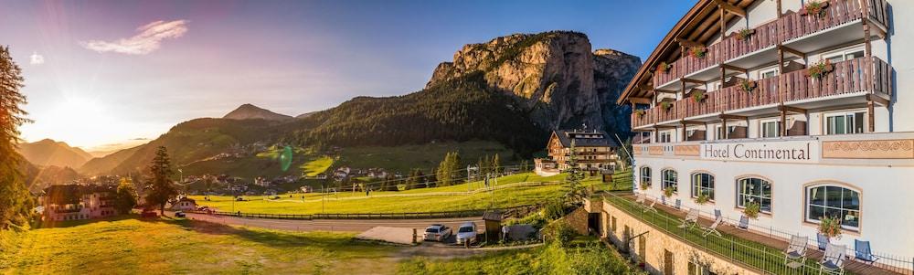 Hotel Continental Dolomites Sëlva di Val Gardena Eksteriør billede