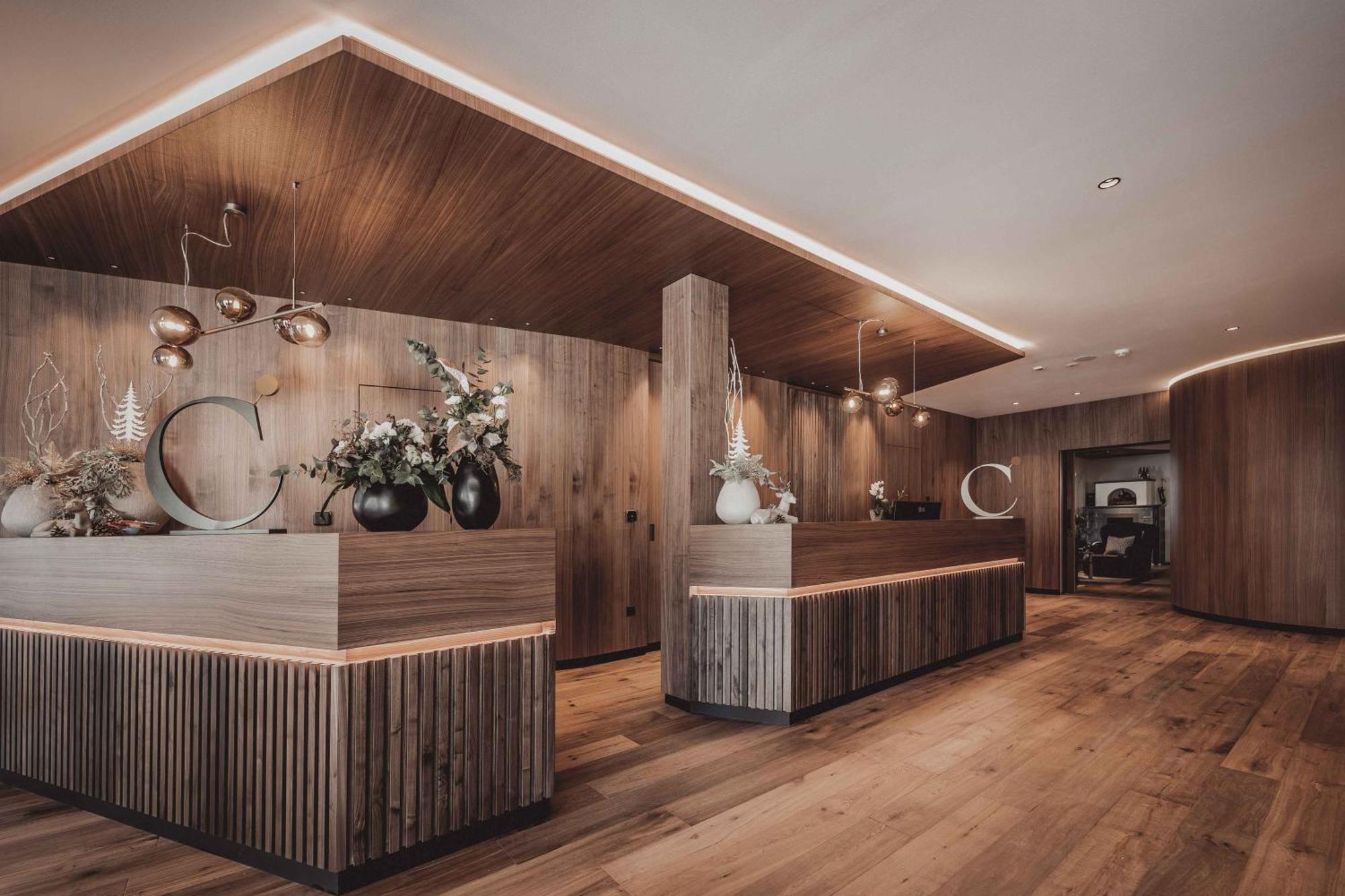 Hotel Continental Dolomites Sëlva di Val Gardena Eksteriør billede